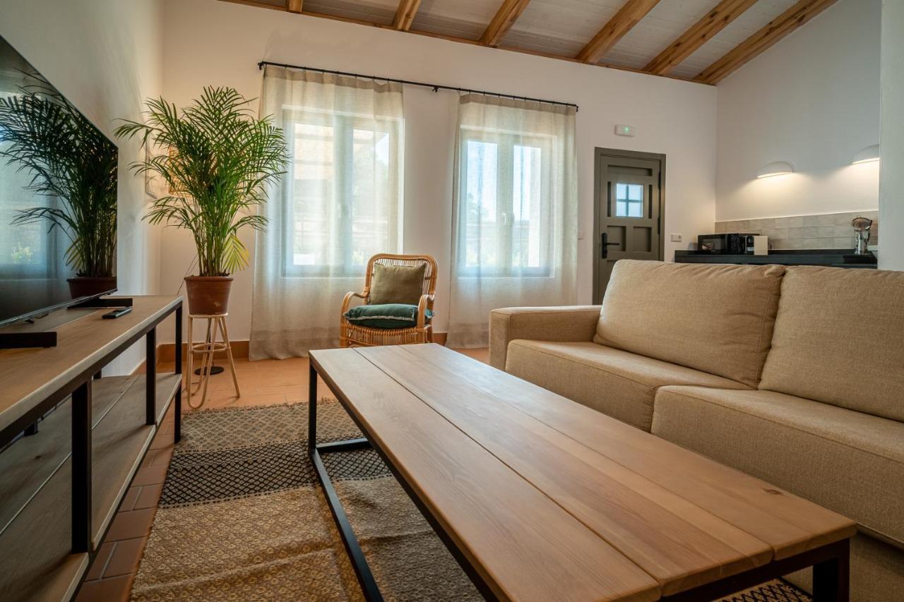 Apartamentos, Finca Contrabando Sanlucar Del Guadiana, Huelva Sanlúcar de Guadiana Eksteriør bilde