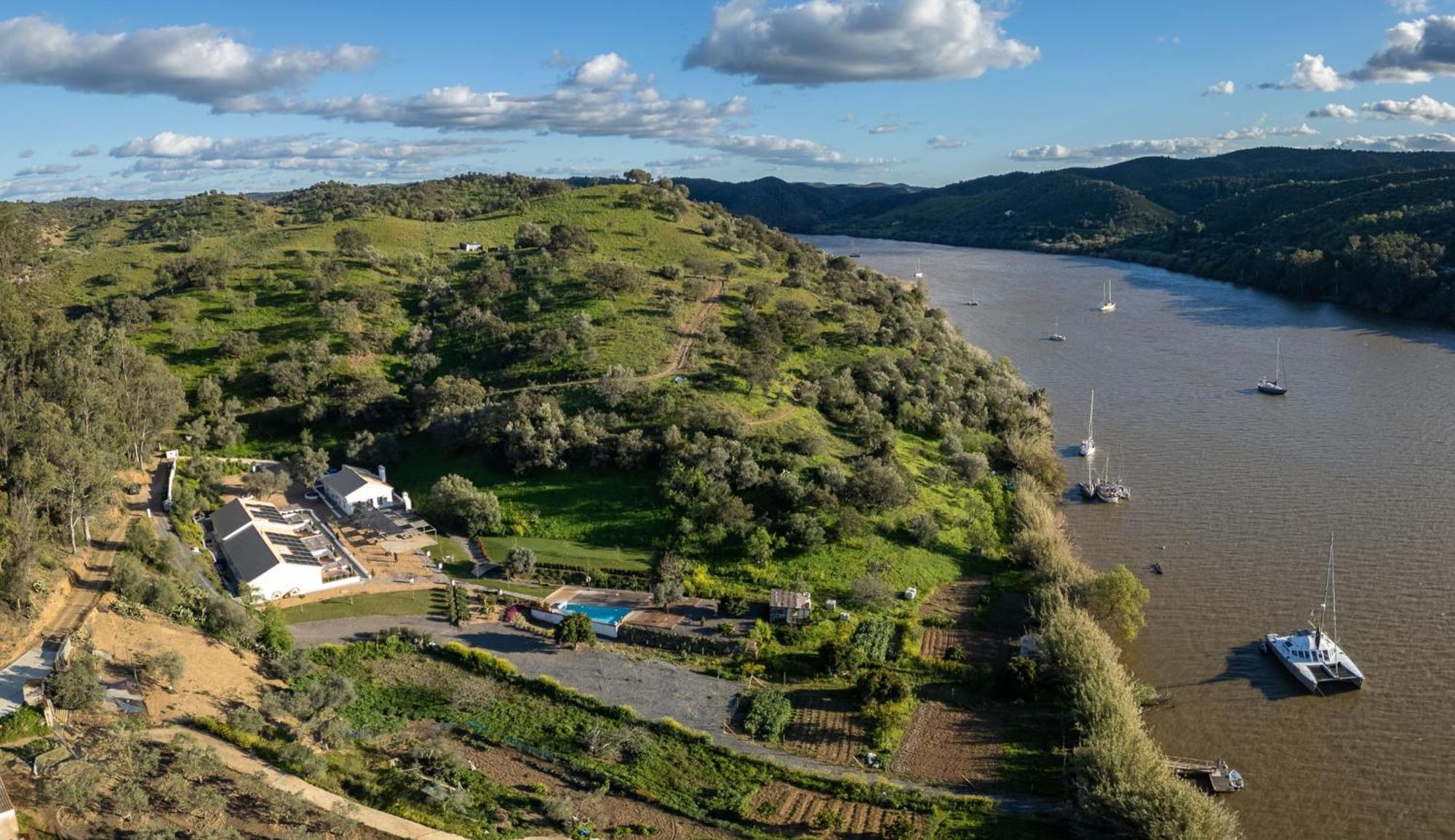 Apartamentos, Finca Contrabando Sanlucar Del Guadiana, Huelva Sanlúcar de Guadiana Eksteriør bilde
